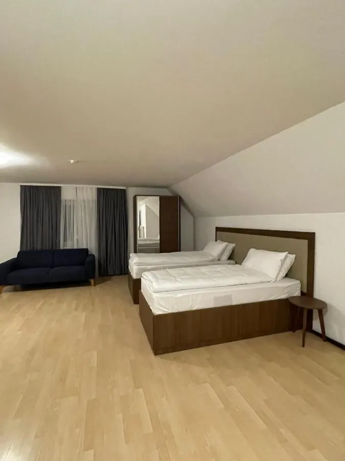 Hostel Casa Andalucia Hallbergmoos 0*,  Germany