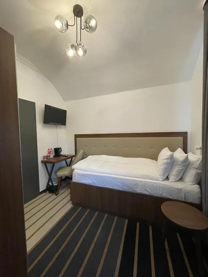 Hostel Casa Andalucia Hallbergmoos