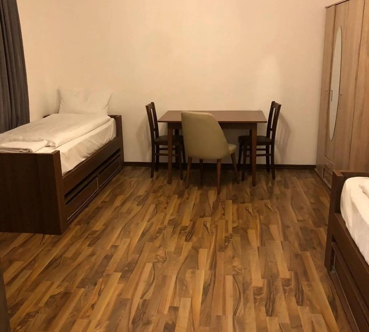 Hostel Casa Andalucia Hallbergmoos
